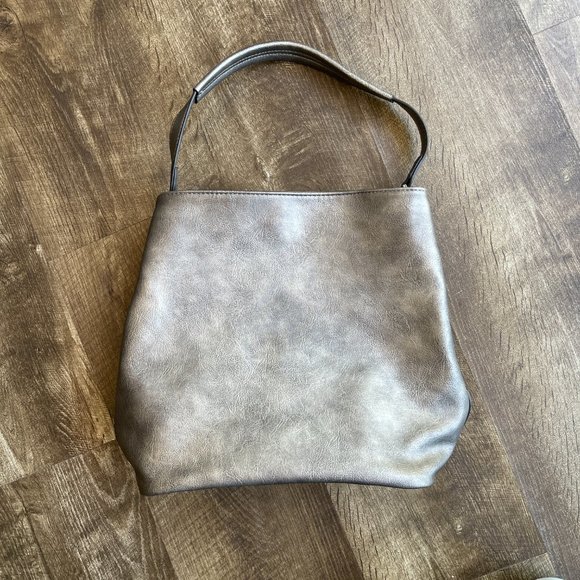 Coco + Carmen bag purse in plaid silver design. - Picture 3 of 10